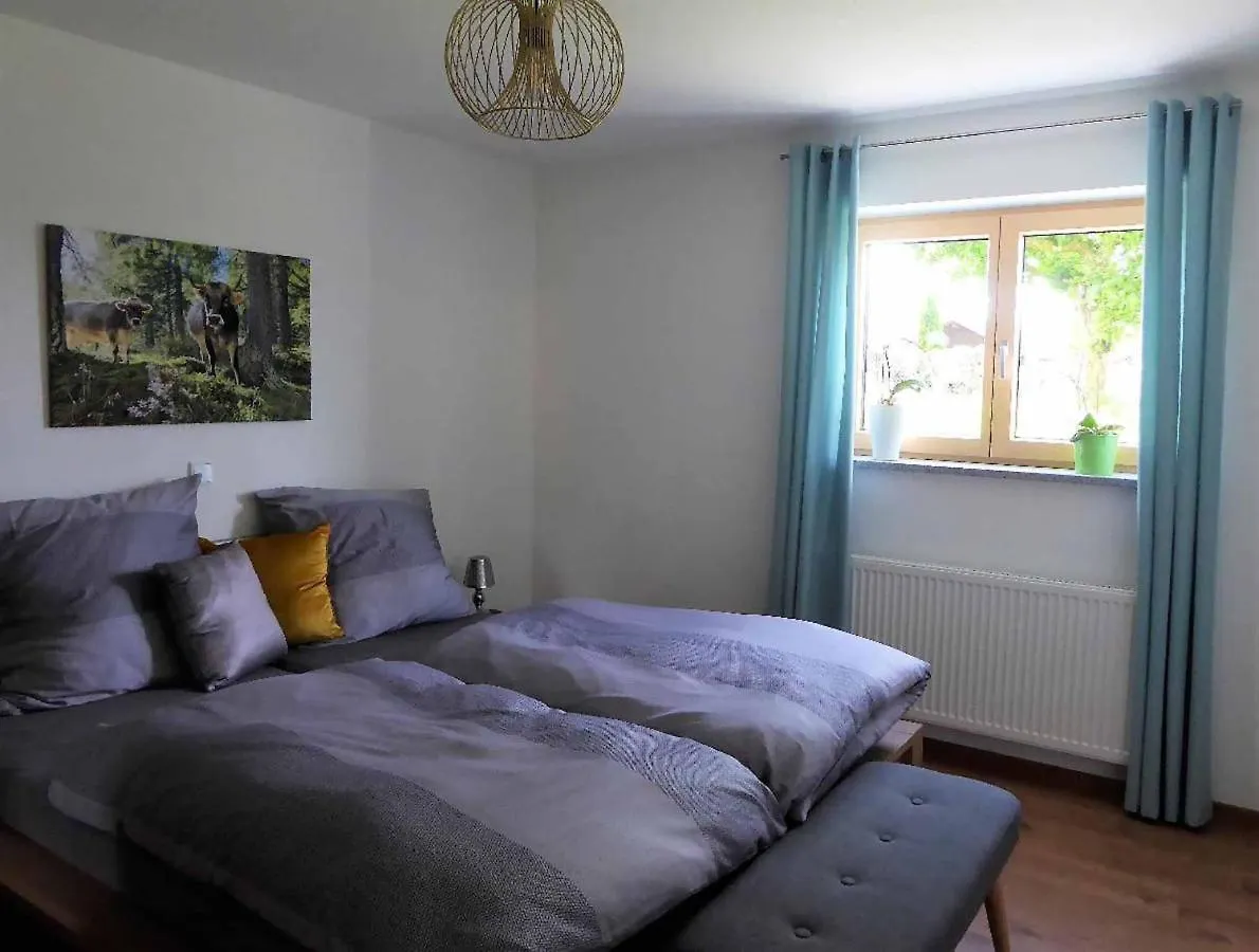 Ferienwohnung Sonnenplatzl Michelsneukirchen Apartment