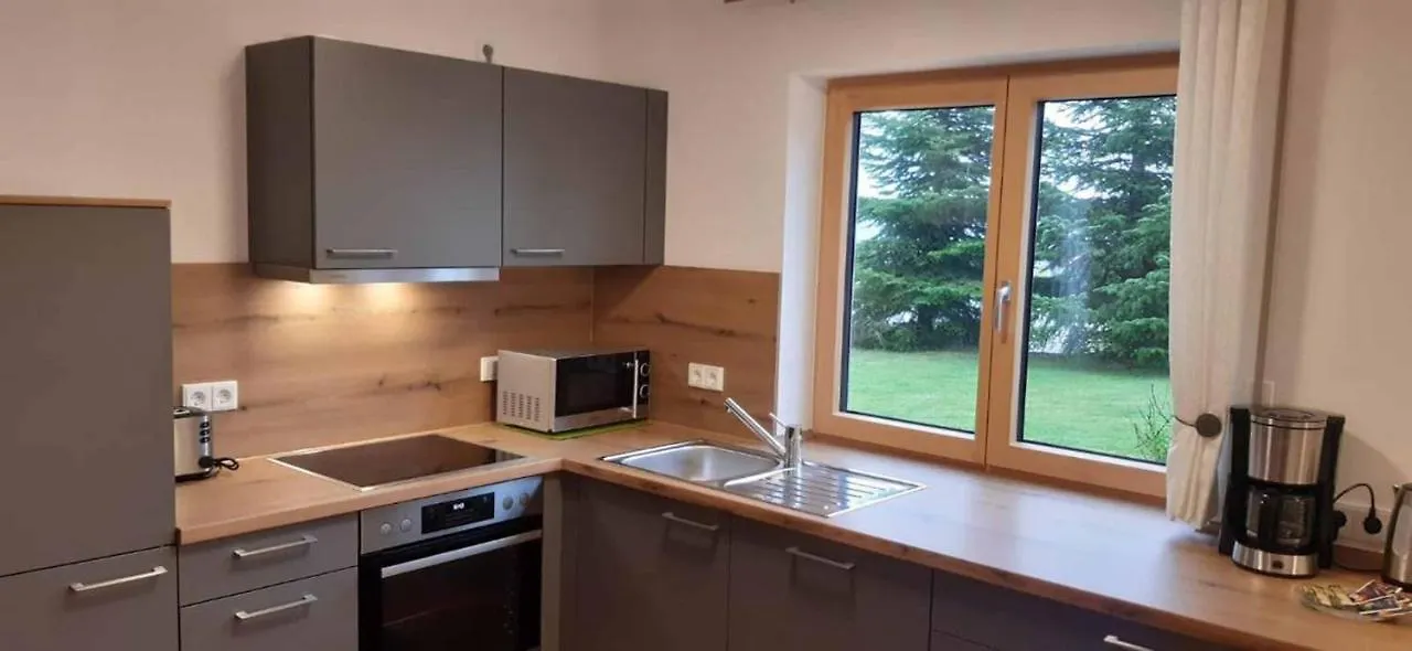 Ferienwohnung Sonnenplatzl Michelsneukirchen 0*,